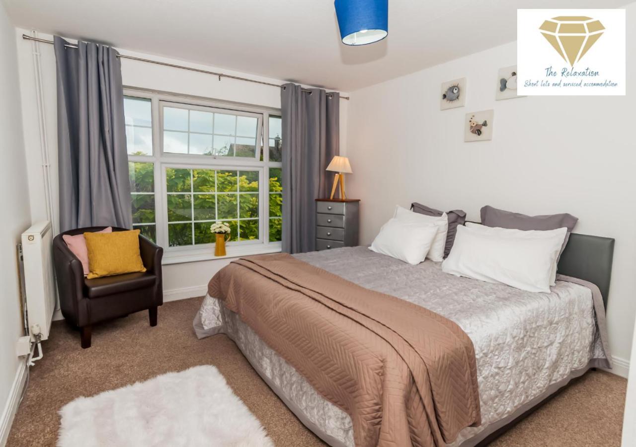 2 Bed Apartment-5 Guests - Business-Relocation-Parking - The Brighton Short Stay & Serviced Apartments المظهر الخارجي الصورة
