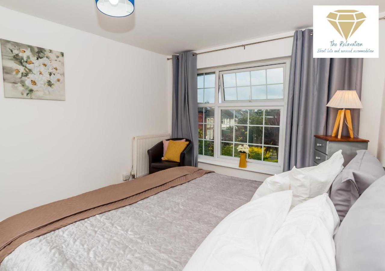 2 Bed Apartment-5 Guests - Business-Relocation-Parking - The Brighton Short Stay & Serviced Apartments المظهر الخارجي الصورة